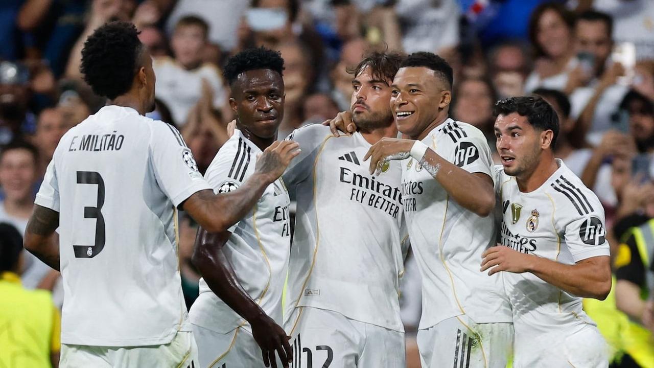 杰伦·约翰逊砍本赛季第二次三双，20年特雷·杨后老鹰首人