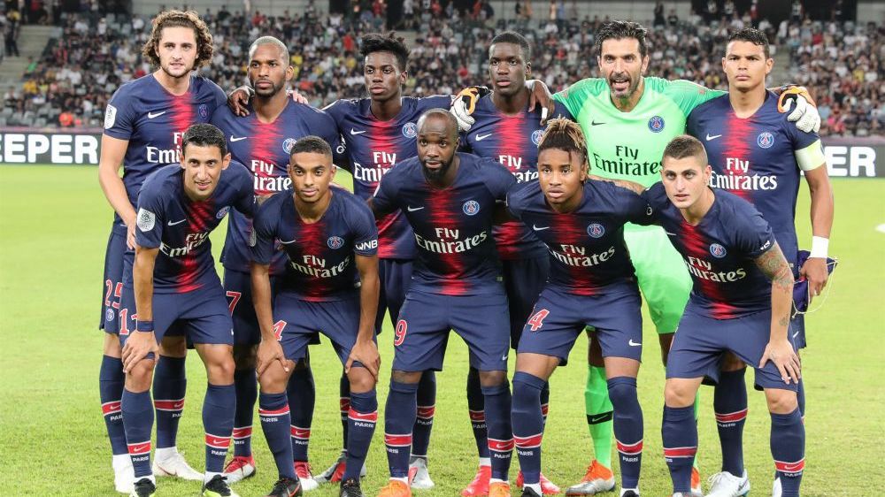 CBA：广东男篮顶住压力 力克广厦