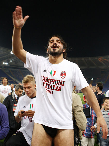 魔术生涯最强一战！贝恩狂轰37+8创新高，带队4连胜出线